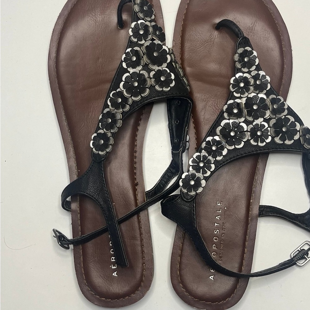 Aeropostale Black Floral Embellished Women's Sandals
